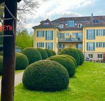 * Großzügige Stadtwohnung mit barockem Flair, Aufzug und TG * - Ludwigsburg Oßweil