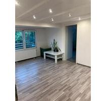 2 Zimmer Dachgeschosswohnung mit 2 zusätzlichen kleinen Zimmern - Ditzingen