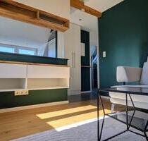 Moderne Single-Dachgeschosswohnung (voll möbliert) - Frankfurt am Main Sindlingen
