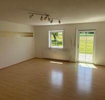 2. Zimmerwohnung zu vermieten - 260,00 EUR Kaltmiete, ca.  59,00 m² in Vohenstrauß (PLZ: 92648)