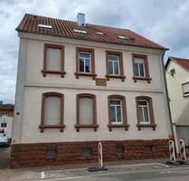3,5 Zimmer Wohnung in Herxheim mit Balkon, EBK und Stellplatz - Herxheim bei Landau/Pfalz