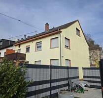 3-Zimmer-Eigentumswohnung mit Gartenanteil und Garage - Hochheim am Main