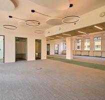 Ihr neues Büro: Neu saniert, in Top-Lage und ohne Maklergebühr nahe dem Flughafen. - Düsseldorf Stadtbezirk 6