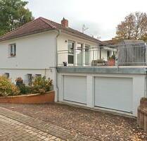 Saniertes, freistehendes Einfamilienhaus mit 98 m² Ausbaureserve - Altenstadt