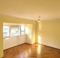 Stgt West, DG, 3 Zimmer, Balkon mit Blick auf den Fernsehturm - Stuttgart Stuttgart-West