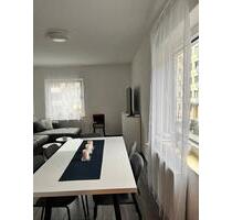 4-Zimmer-Wohnung mit Möbel in Wanheimerort - Duisburg Duisburg-Mitte