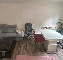 Zwei Zimmer WG - 1.270,00 EUR Kaltmiete, ca.  55,00 m² in Nürnberg (PLZ: 90455) Katzwang