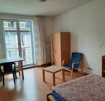 Helles, Geräumiges Möbliertes Zimmer in WG – Zentral in Oberbilk - Düsseldorf