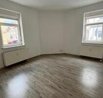 Werdau-Zentrum, 3-Zi.-Whg., großes Wohnzimmer, kleines Kinderzimmer