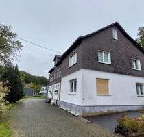 Großes EinZwei-Familienhaus in 57072 Siegen-Trupbach