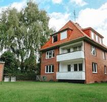 Kernsanierte 4-Zimmer-Erdgeschosswohnung mit großem Garten 24148 - Kiel Ellerbek