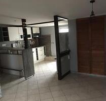 2 Raum - Wohnung über den Dächern von Eisenberg