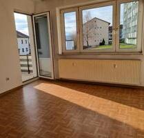 Erdgeschoss mit Balkon - 500,00 EUR Kaltmiete, ca.  64,00 m² in Hammelburg (PLZ: 97762)