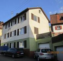 Schramberg einfache 3 Zimmer Wohnung Küche Bad Balkon in Top Lage