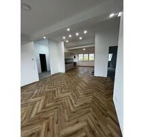 Neubauwohnung in Nürtingen – 3 Zimmer, Balkon & Moderne-Ausstattung