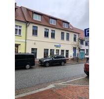 Vermiete ab 1.9.2025 Zwei-Raumwohnung im Zentrum von Röbel - Röbel/Müritz