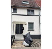 ***Provisonsfreies*** geräumiges und modernisiertes Haue - Wiesbaden Mainz-Kostheim