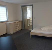 Ein Zimmer Wohnung KFZ Stellplatz kleiner Balkon - Meßstetten
