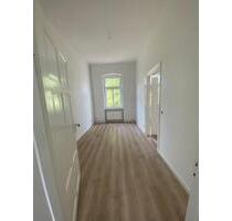 Saniert, Zentral, Modern! - 350,00 EUR Kaltmiete, in Bernburg (Saale) (PLZ: 06406)