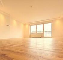 Großzügige 3,5 Zimmer-Penthouse-Wohnung mit Balkon Aufzug & TG - Bielefeld
