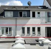 Schöne 4-Zimmer-Wohnung mit 36 m² Terrasse in zentraler Lage - Wuppertal Barmen