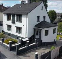 2,5-Z. Wohnung mit EBK & Luxusbad in ruhiger Lage von Cronenberg - Wuppertal