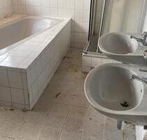 Zirndorf Vierzimmerwohnung Dachgeschoss renov bedürftig
