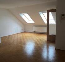 *PROVISIONSFREI* 2 ZKB Dachgeschosswohnung in Daberstedt - Erfurt