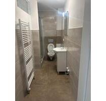 2 ZKB mit Stellplatz neu renoviert!!! - Schwalbach
