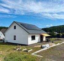 Barrierefreies Haus mit Sauna und Garage auf 907m2 zu verkaufen - Ettringen