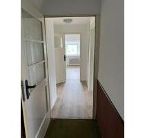 Schöne helle 2-Zimmer-Dachgeschoss-Single-Wohnung - Gütersloh Avenwedde