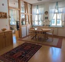 *RESERVIERT* Top Lage in Coburg: 5,5-Zimmerwohnung mit Garage und viel Raum zum Leben