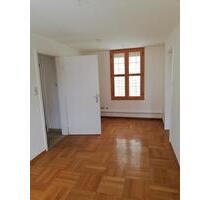 Charmante 2-Zimmer-Wohnung im Ortskern von Stuttgart-Weilimdorf (Alter Ortskern), 1. OG