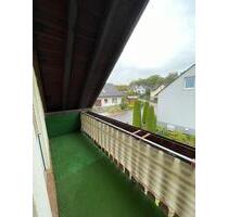 Traumhafte 3-Zimmer-Dachwohnung mit Balkon – sofort einziehen! - Bad Sobernheim