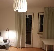 Möbliertes 1-Zi-Apt. mit Balkon, WLAN und U-Bahn-Nähe - Nürnberg Eberhardshof