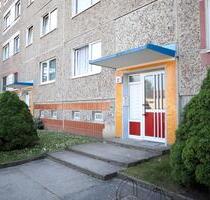 Perfekt ... Drei - Raum - Wohnung in der 1. Etage! - Neubrandenburg Datzeberg