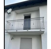Haus zu vermieten - 1.100,00 EUR Kaltmiete, ca.  91,50 m² in Pfaffenhausen (PLZ: 87772)
