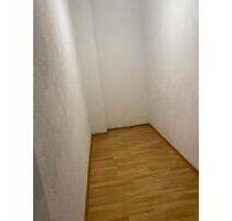 Zentralliegende Erdgeschosswohnung in Aschaffenburg-Damm - Hösbach