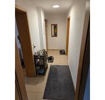 Moderne 2-Raum-Wohnung mit Balkon & Einbauküche - Amt Wachsenburg