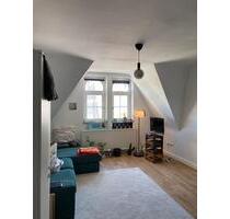 Charmantes WG-Zimmer in Köln-Lindenthal (Altbau)