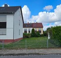 Helle, lichtdurchfl., großzü., familienfreundl. Doppelhaushälfte - Baiersdorf