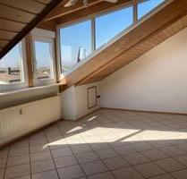 Gemütliches 3-Zimmer-Dachgeschosswohnung in 69254 Malsch - Wiesloch
