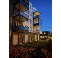 Moderne 1 Raum Wohnung barrierefrei Aufzug EBK Balkon Stellplatz - Leipzig Nord