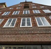 Fläche über 2 Etagen in exponierter Lage, ca. 260,00 m², mittig der Grapengießerstr. in Lüneburg