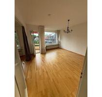Helle 3-Zimmer-Wohnung mit Balkon und Blick auf den Bürgerpark - Braunschweig Östliches Ringgebiet