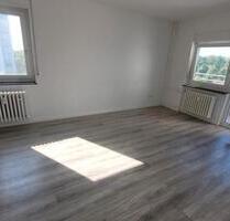 Gemütliche 3-Zimmer-Wohnung mit Aufzug und schöner Aussicht - Limburgerhof