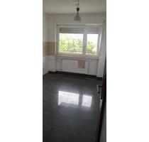 2 Zimmer Wohnung zu vermieten Wiesbaden Aufzug Balkon