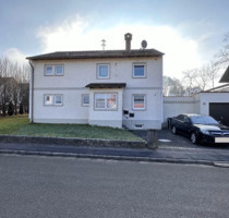 Ansprechendes Zweifamilienhaus in Baar (Schwaben)