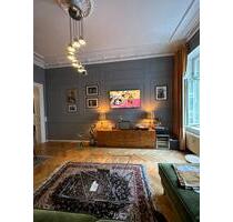 Möbilierte Altbau Wohnung - 990,00 EUR Kaltmiete, ca.  60,00 m² in Leipzig (PLZ: 04105) Mitte