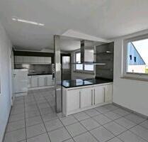All in - 89 + 20 m2 Einbauküche, Garage, Gäste-WC, Balkon - Essen Stadtbezirk IV